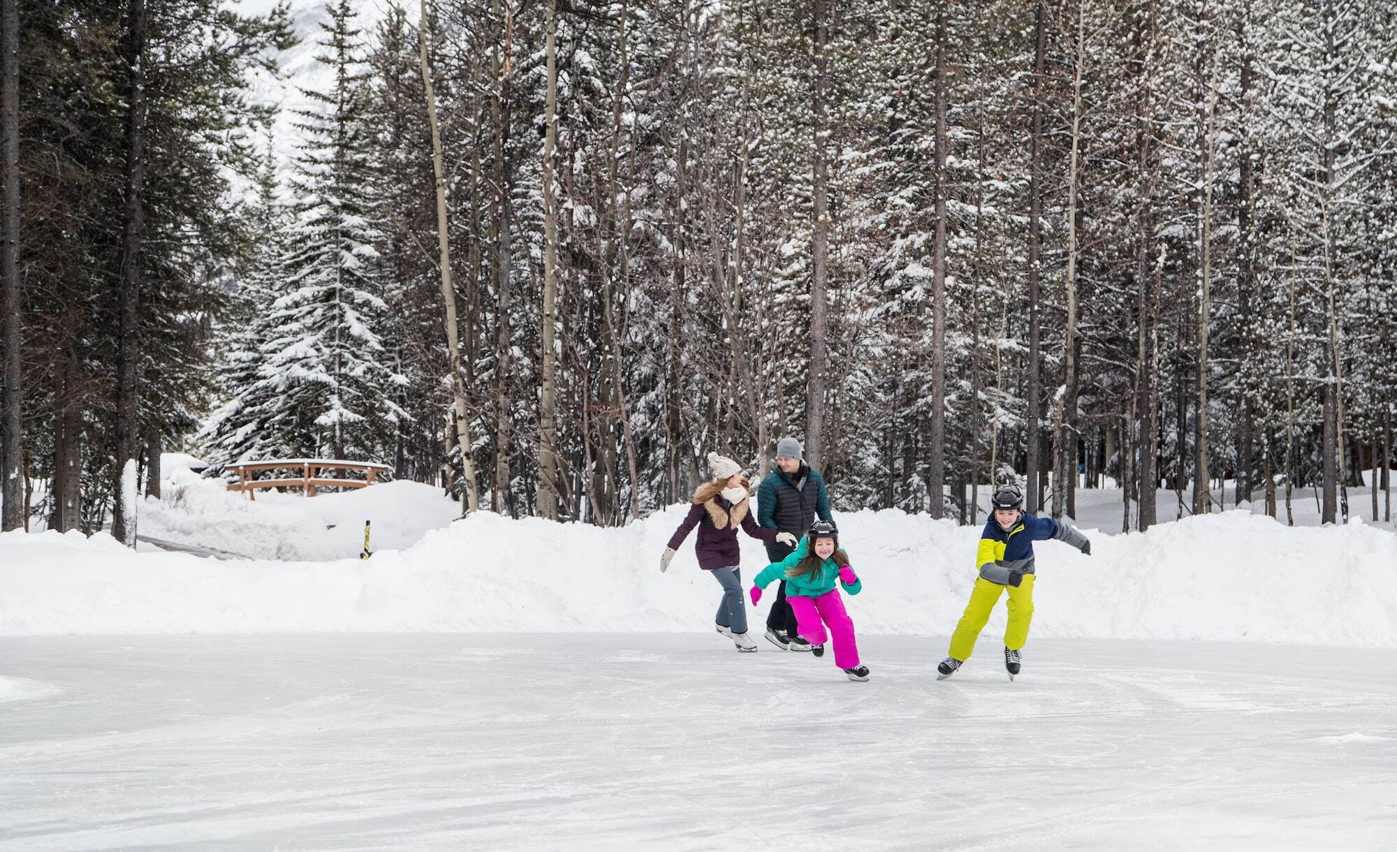 Crosswaters Resort At Kananaskis Exterior photo